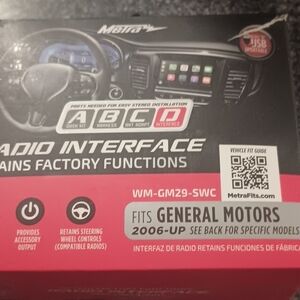 WM-GM29-SWC Radio Interface - Black and Red